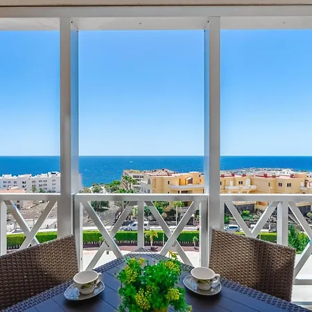 Pambnb - Sea Breeze Duplex Arenal Apartment *